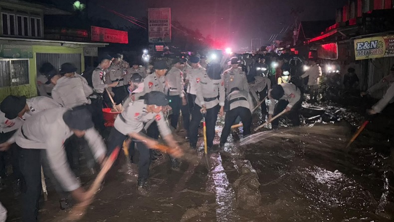 Diterjang Banjir Bandang, Mako Polres Disulap Jadi Tempat Pengungsian
