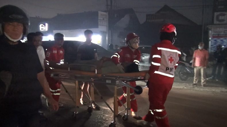 Kabut Asap Tebal Selimuti Palangka Raya, Pemotor Tabrak Mobil