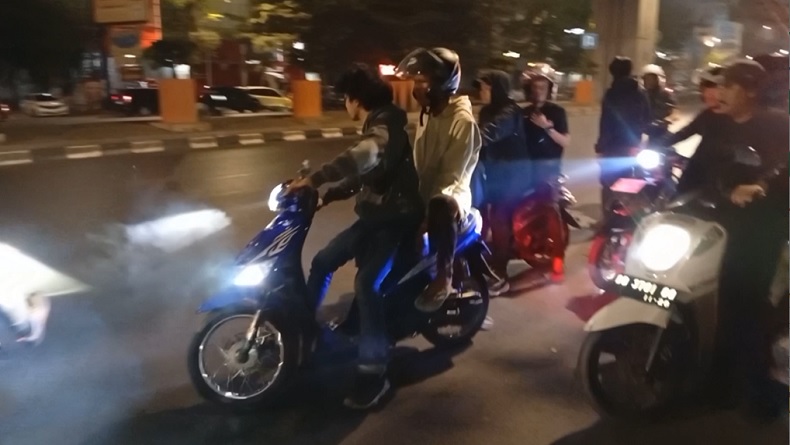 Balap Liar di Makassar Dibubarkan, Pelaku Kabur Kocar-kacir
