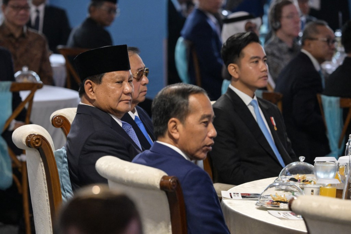 Jokowi Tunjukkan Kemarahan, Prabowo Dituduh Langgar Aturan, Ijazah Gibran Jadi Sorotan untuk Pencalonan 2029