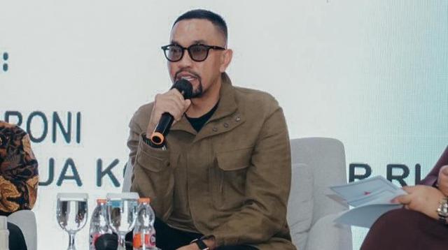 Ahmad Sahroni Menyatakan Tidak Terancam Usai Penyerahan Uang Rp 300 Juta ke Penipu KPK