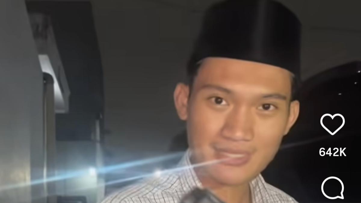 Mantan Ketua Badan Eksekutif Mahasiswa Universitas Gadjah Mada (BEM UGM) Tiyo Ardianto. (Instagram @tiyoardianto_)