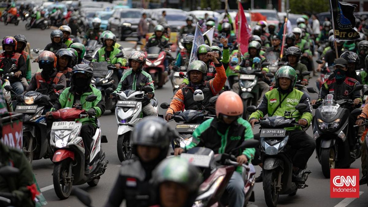 Pemerintah Resmi Kategorikan Ojol Sebagai Transportasi Umum