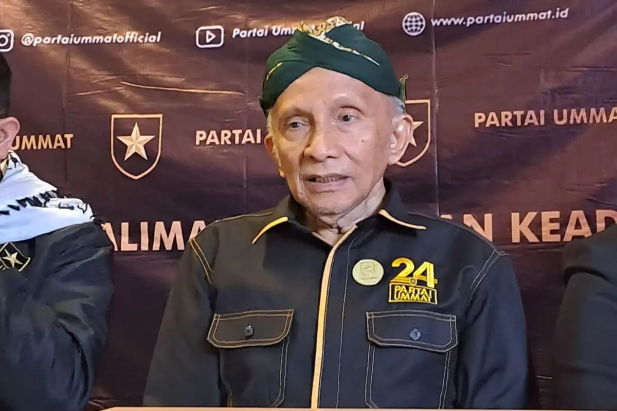 Amien Rais Dorong Prabowo untuk Bernegosiasi dengan Jokowi Terkait Mundurnya Gibran