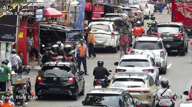 Arus Balik 26 Maret 2026: Jalan Lokal di Seputar Semarang Dipadati Kendaraan