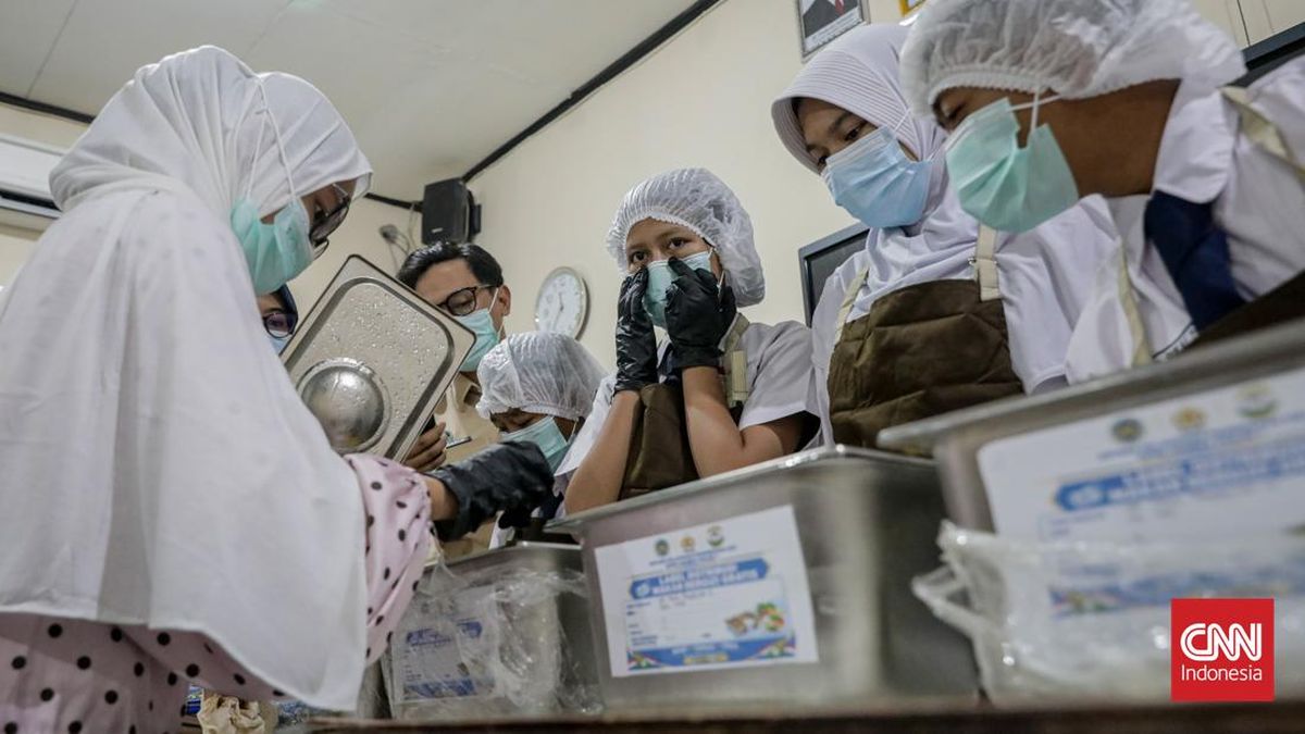 BGN Menargetkan 10.000 Dapur untuk Implementasi MBG Prasmanan dengan Pengawasan AI