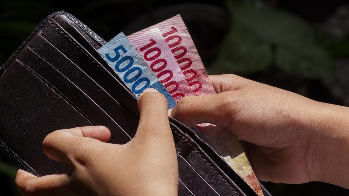Pertumbuhan Penggunaan Uang Tunai Melambat Seiring Meningkatnya Pembayaran Digital
