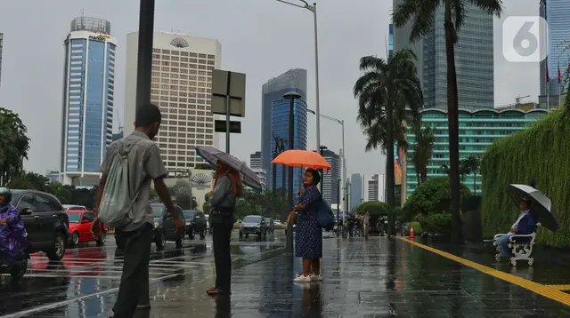 ---
Prakiraan Cuaca BMKG: Beberapa Wilayah Berpotensi Hujan Lebat

---