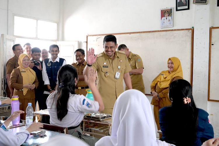 Pembukaan MPLS 2026 di Sumatera Utara, Bobby Nasution Mengajak Guru dan Orang Tua untuk Membangun Karakter Siswa