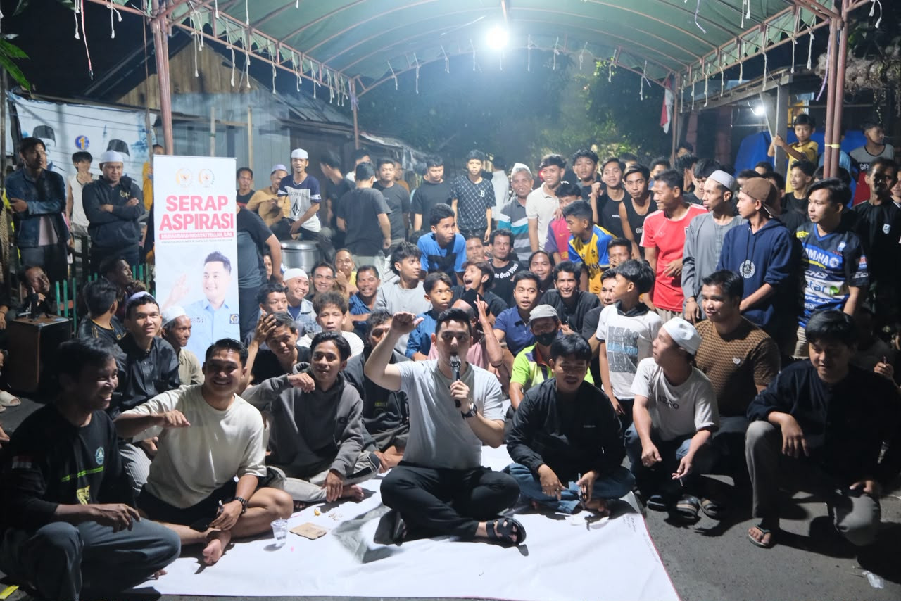 Dayat El Kembali Salurkan Air Bersih untuk Warga Kotabaru