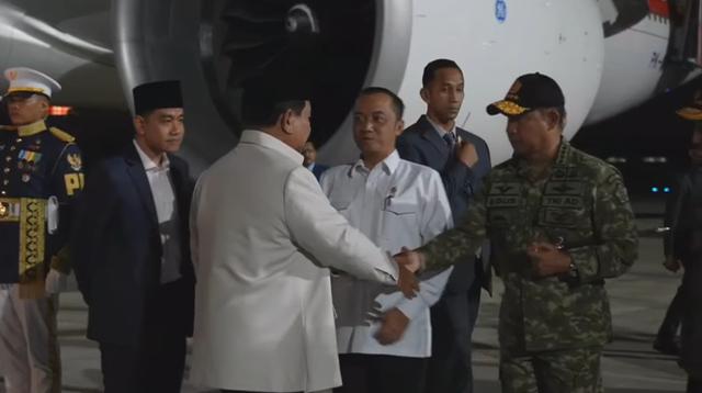 Disambut Gibran, Prabowo Tiba di Indonesia Usai Kunjungan ke Jepang-Korsel