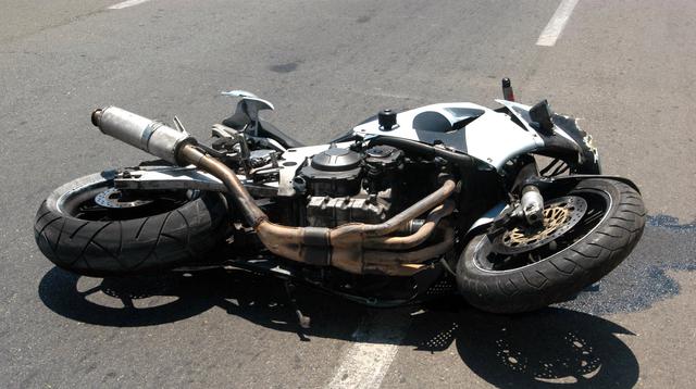 Kecelakaan Tragis di Flyover Pesing: Pemotor Tewas Tertindih Bus