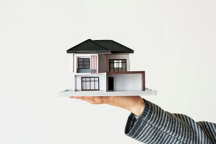 ---
Apakah Harga Rumah Rp1-2 Miliar Masih Wajar? Simak Pandangan Pelaku Properti untuk Pembeli Pertama Kali

---