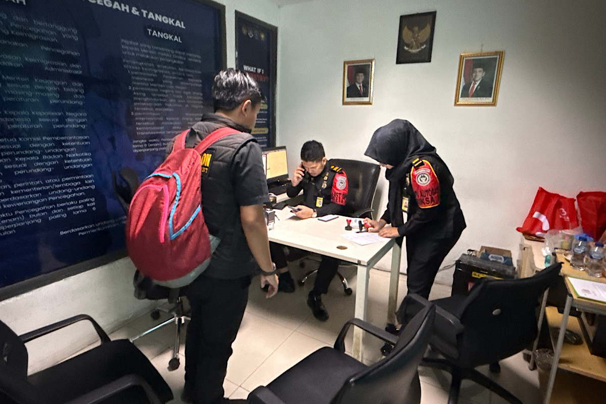 Imigrasi Semarang Deportasi Warga Afghanistan karena Penyalahgunaan Izin Tinggal