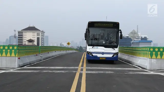 Perubahan Sementara Jalur untuk Tujuh Rute Transjakarta Koridor 13 Hari Ini