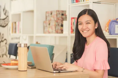 Empat Kriteria Penting untuk Mahasiswa Agar Lulus S1 Tepat Waktu