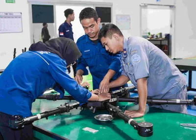 Kementerian Perindustrian Wajibkan Sertifikasi SNI untuk Drone Pertanian