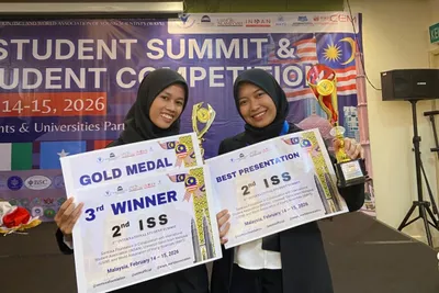 Inovasi Mahasiswa UGM: Stiker Pintar Berbasis Kulit Buah Naga untuk Deteksi Kualitas Daging Ayam