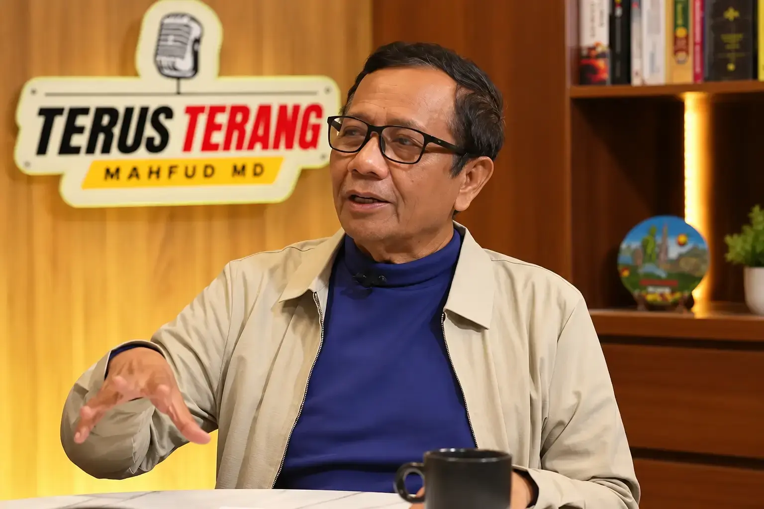 Mahfud MD Sarankan Wapres Gibran Mundur untuk Persiapan Pilpres 2029