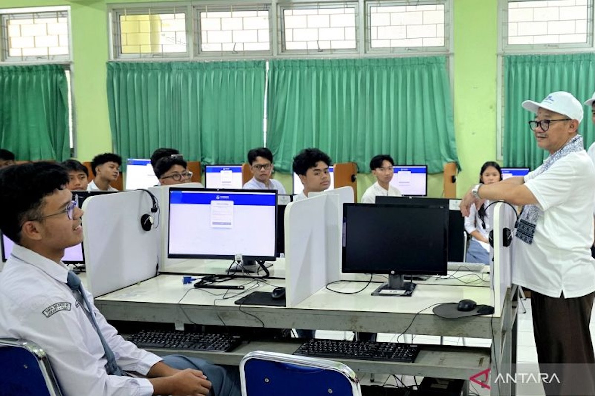Mendikdasmen Bakal Beri Nilai Nol kepada Murid Curang Saat TKA, Pengawas tak Jujur Kena Blacklist