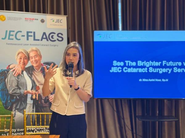 Inovasi FLACS: Teknologi Laser yang Meningkatkan Akurasi Operasi Katarak