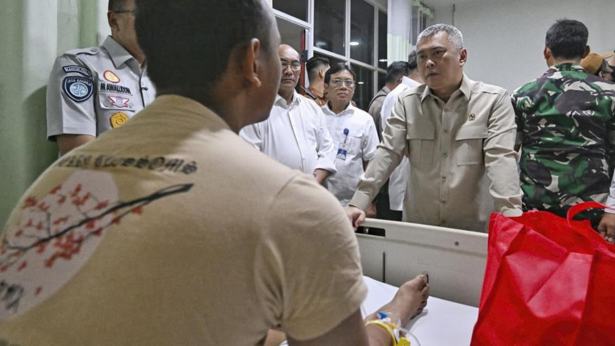 Menhub Kunjungi Korban KM Virgo 8 dan Sampaikan Permohonan Maaf