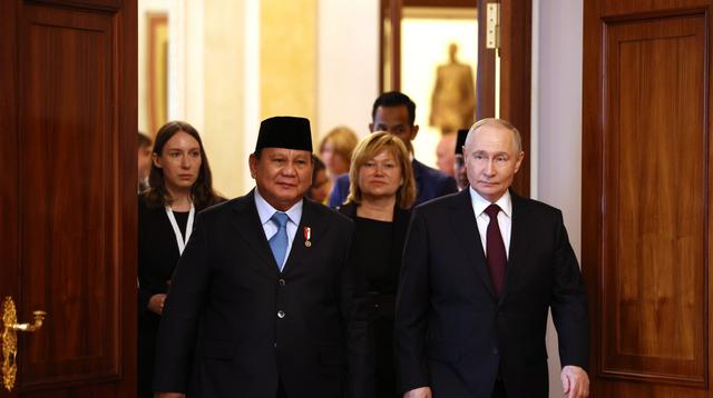 Sebuah Pertemuan Bersejarah: Prabowo dan Putin Berbagi Kenangan di Rusia