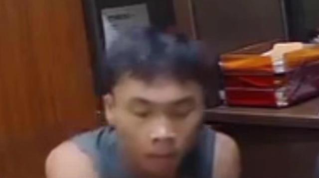 ---
Aksi Pencurian di Meja Resepsionis Hotel Terekam CCTV dan Viral di Media Sosial

---