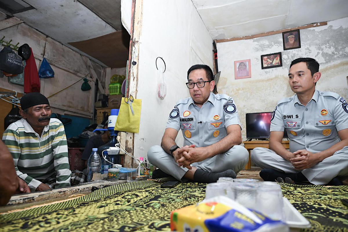 Jasa Raharja Serahkan Santunan kepada Ahli Waris Korban KM Virgo di Jawa Timur
