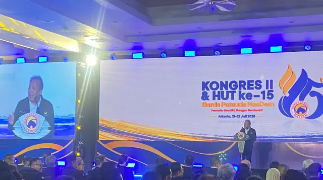 ---
NasDem Targetkan Posisi Tiga Besar dalam Pemilu 2029

---