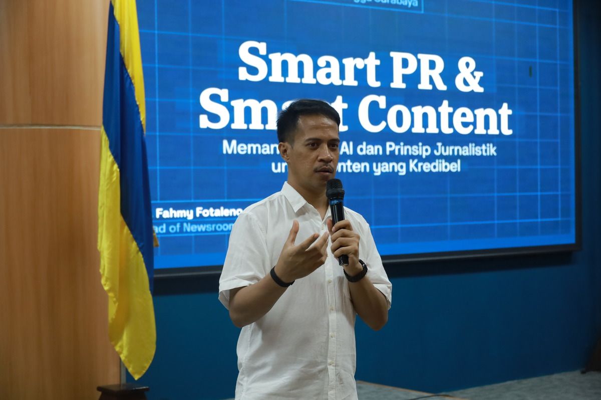 Tips Penulisan Press Release Berbasis AI untuk Humas Unair dari Pemred Indozone