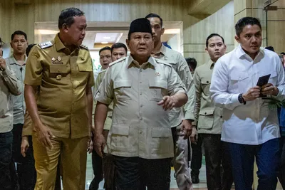 ---
Presiden Prabowo Alokasikan Rp4 Triliun untuk Pembangunan Pos-Fly Over di 1.800 Titik Perlintasan Kereta Api

---
