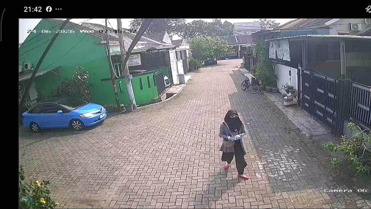 Pencurian Mobil di Tangerang: Pelaku Menyamar dengan Pakaian Wanita