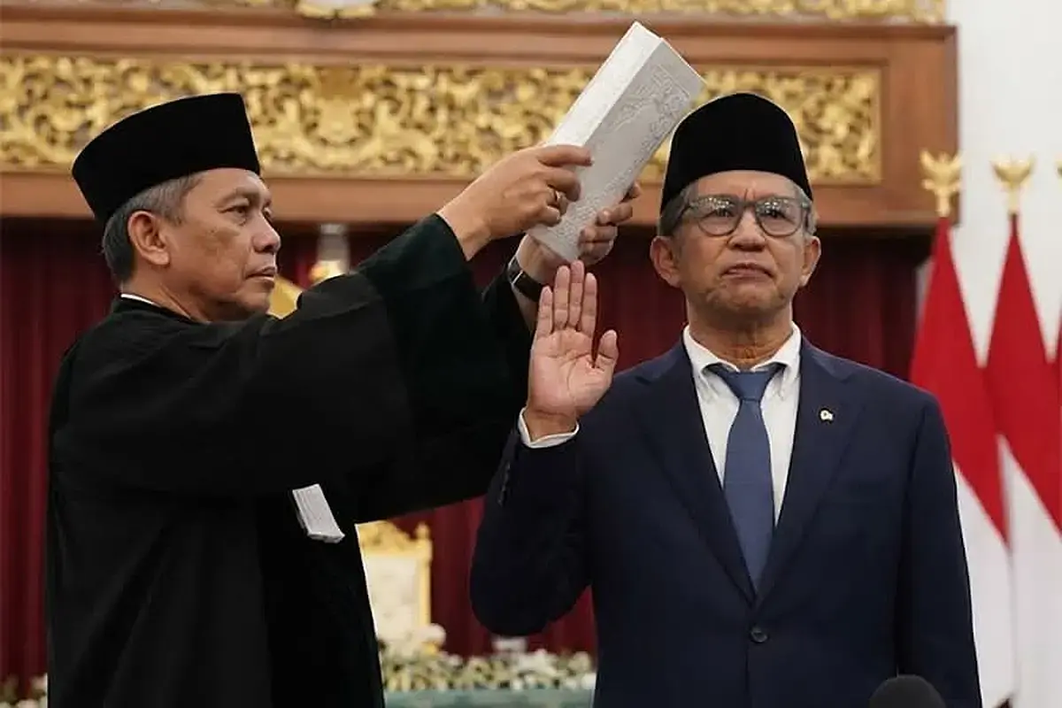 Rocky Gerung Resmi Bergabung dengan Wantimpres, Pertanyakan Sikapnya yang Dulu