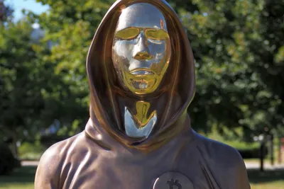 Misteri Satoshi Nakamoto: Siapa yang Menggagas Bitcoin?