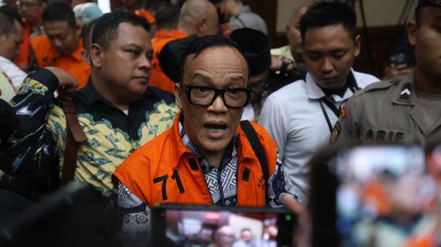 ---
Sidang Tipikor Ungkap Dugaan Permintaan THR oleh Mantan Wamenaker Noel

---
