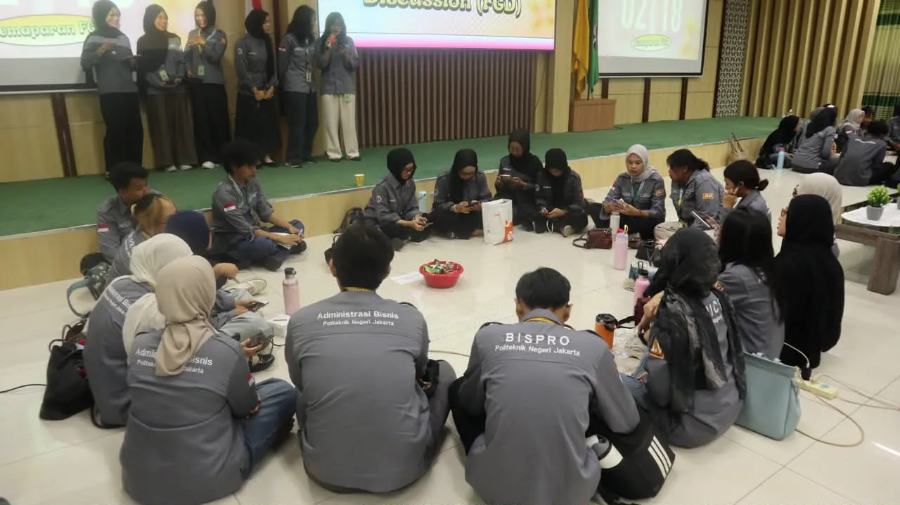 Kolaborasi HMAN PNJ dan UPI: Sinergi Wawasan di Bandung