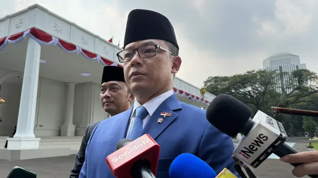 ---
Sugiono Menjelaskan Kehadiran Dubes dalam Pemakaman Ali Khamenei

---