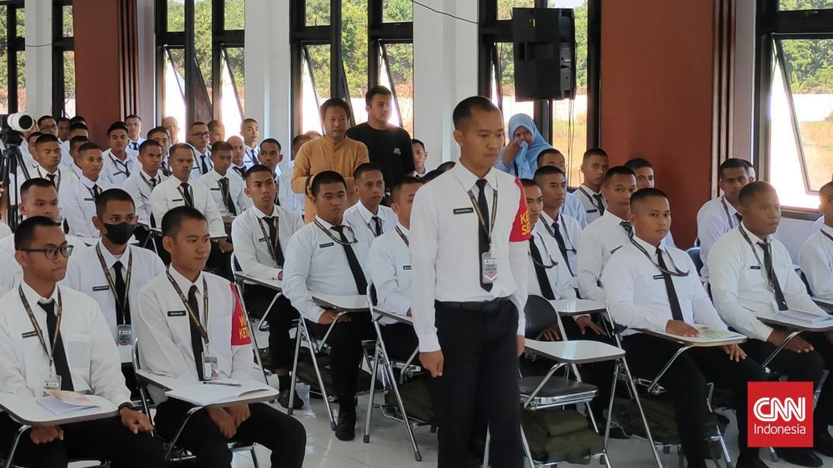 Pemerintah Siapkan Kontrak dan Gaji Manajer Koperasi Desa Secara Matang