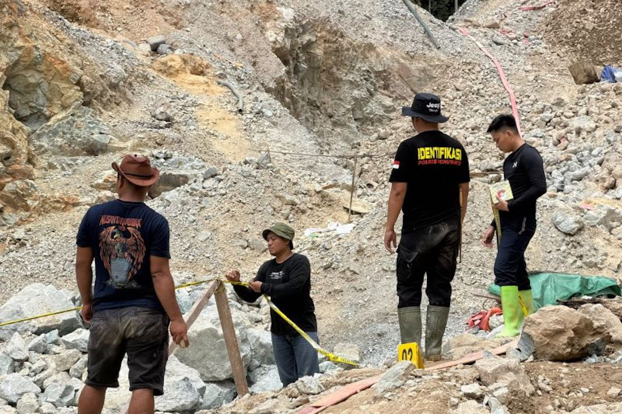 Longsor di Lereng Bukit PETI Desa Hulawa, Lima Warga Meninggal Dunia