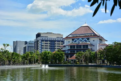 UNAIR Cemerlang di Panggung Internasional: Tiga Program Studi Masuk Peringkat Teratas Global