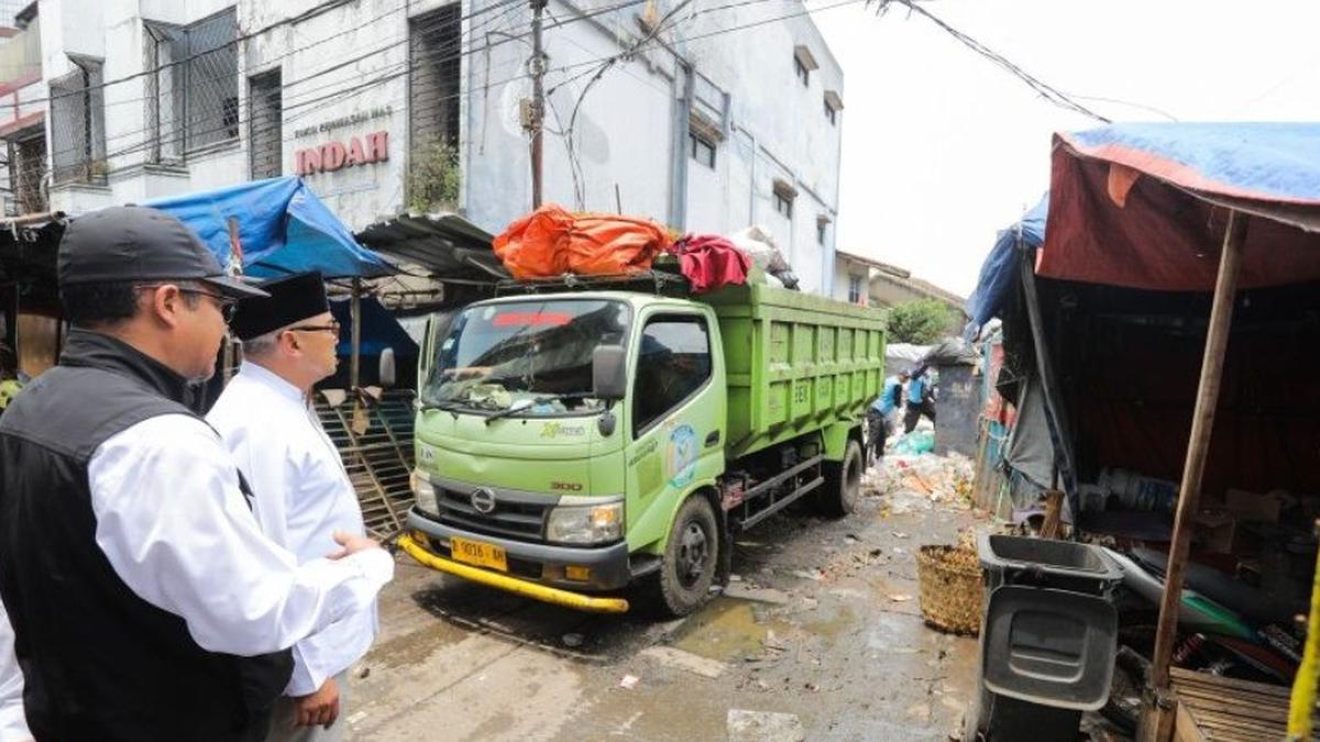 Wali Kota Bandung Tegaskan Tidak Akan Biarkan TPS Liar Merusak Kota
