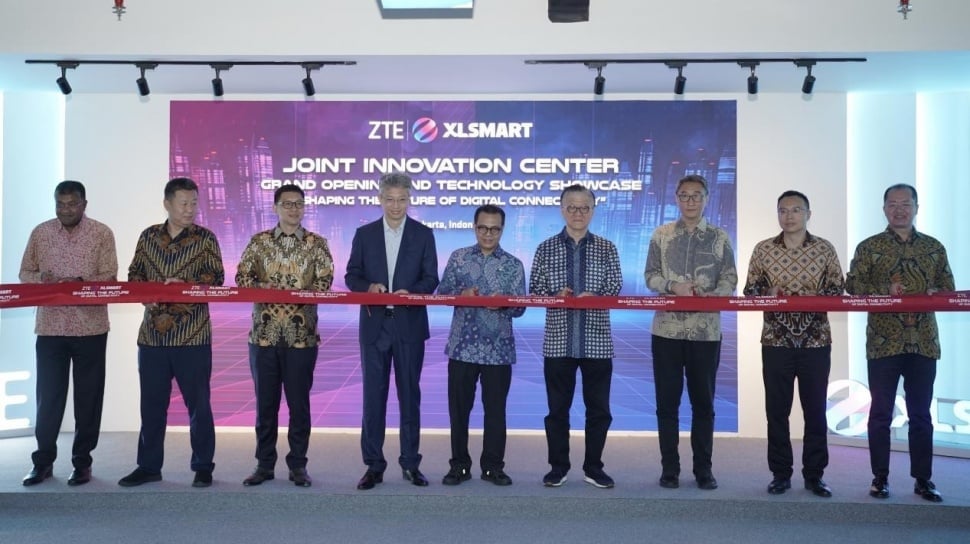 ZTE dan XLSMART Luncurkan Innovation Center di Jakarta untuk Percepat Adopsi 5G-A dan AI